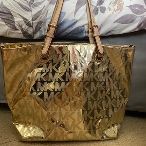 Michael Kors gold purse